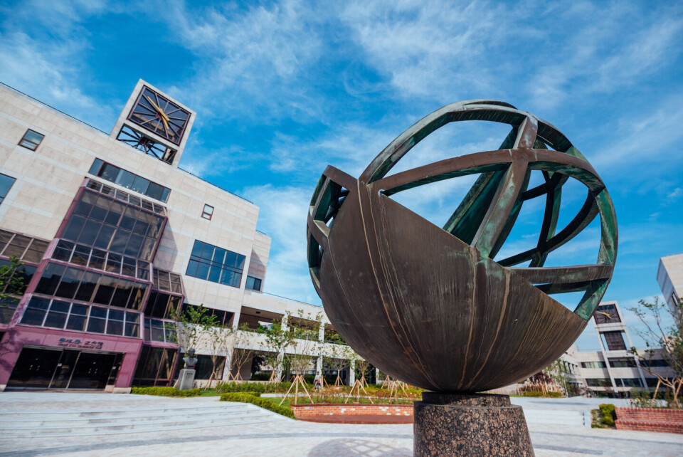 POSTECH research facility